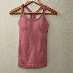 Lululemon, ebb to street tank